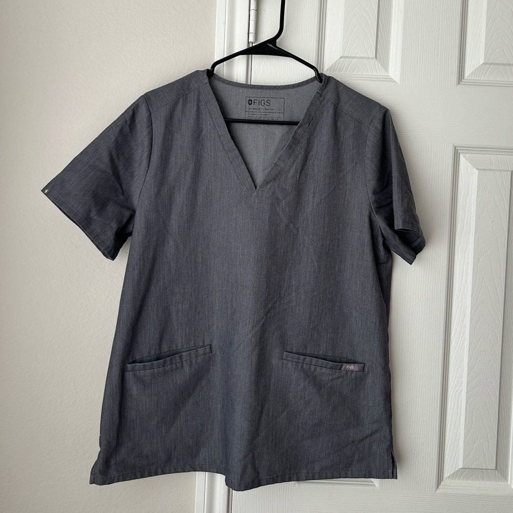 Figs Scrub Top